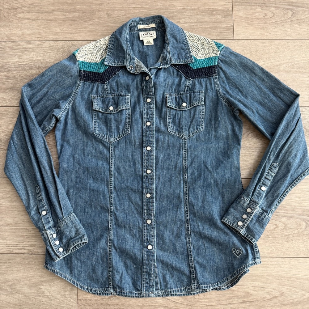 Ariat Women Fitted Western Pearl Snap Shirt L Denim White/Blue Stitch Cowgirl